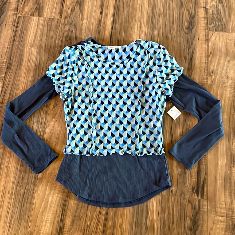 Mesh Geometric Stretch Top with Layering Long Sleeve Ribbed Tee